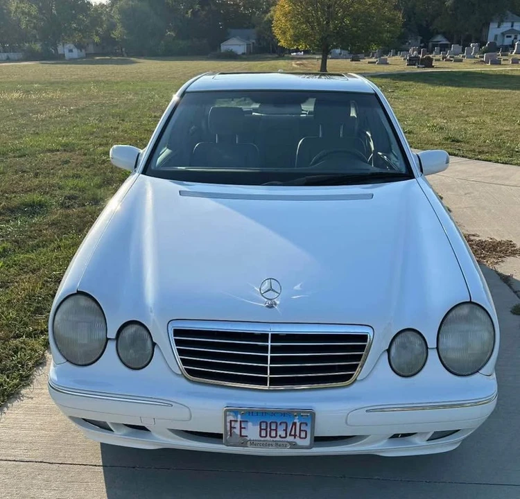 2000 Mercedes-Benz W210 E-Class - Image 2 of 14