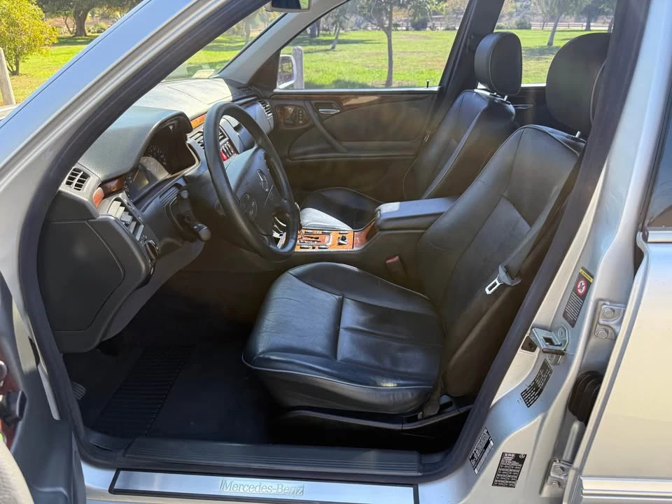 2000 Mercedes-Benz W210 E-Class - Image 3 of 16