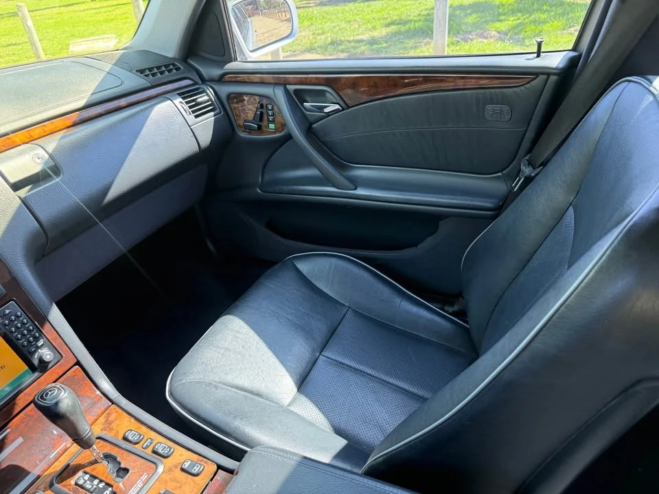 2000 Mercedes-Benz W210 E-Class - Image 6 of 16