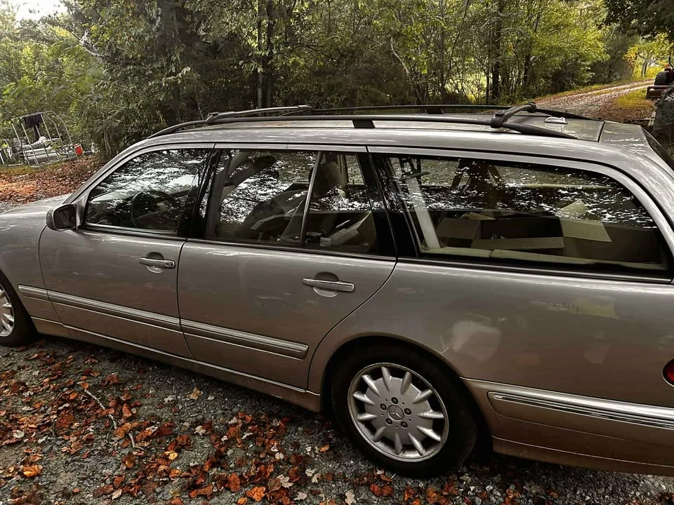 2000 Mercedes-Benz W210 E-Class - Image 3 of 6