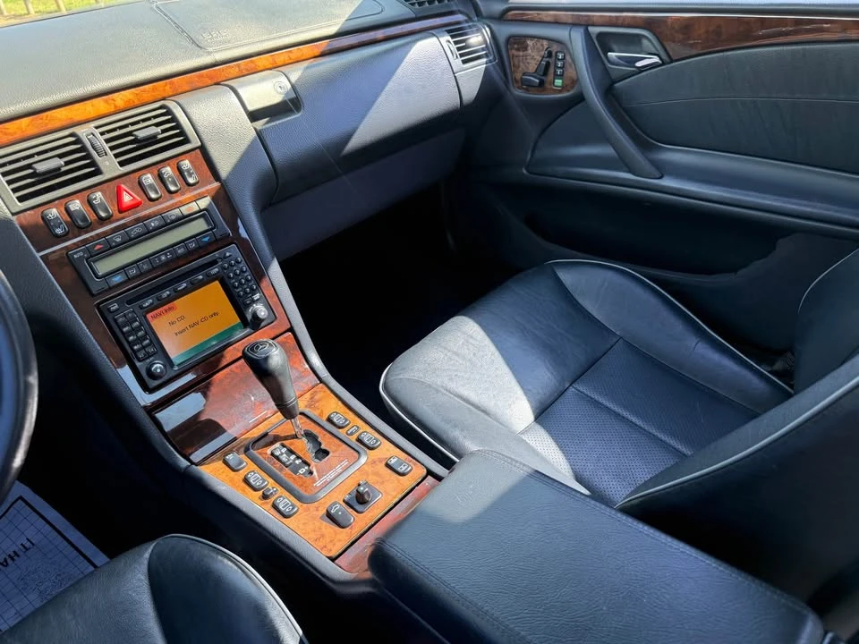 2000 Mercedes-Benz W210 E-Class - Image 7 of 16