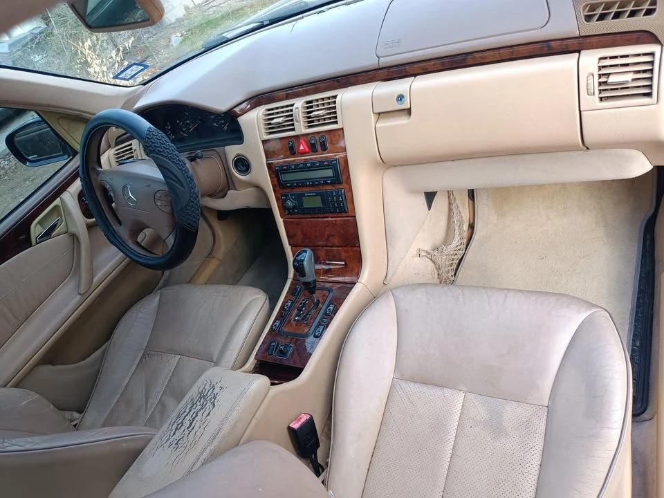 2000 Mercedes-Benz W210 E-Class - Image 7 of 10