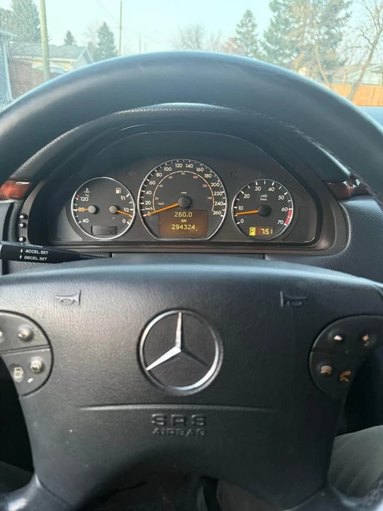 2000 Mercedes-Benz W210 E-Class - Image 10 of 17