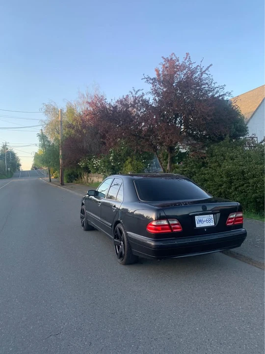 2000 Mercedes-Benz W210 E-Class - Image 5 of 14