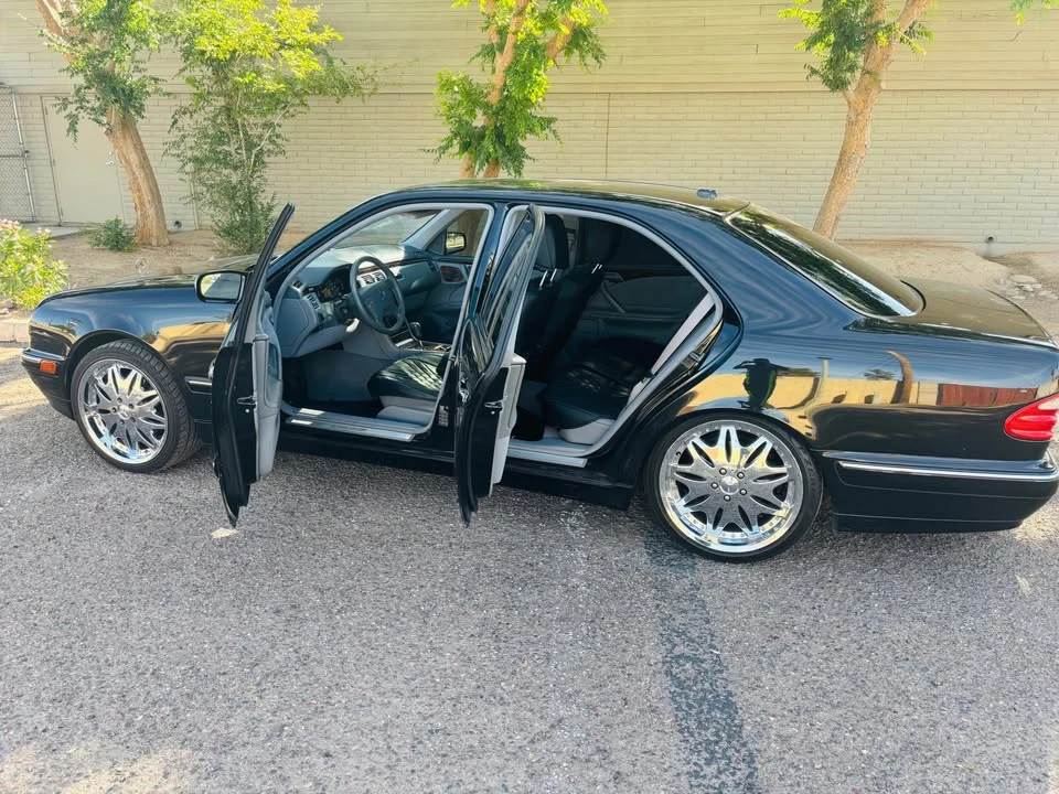 2000 Mercedes-Benz W210 E-Class - Image 3 of 10