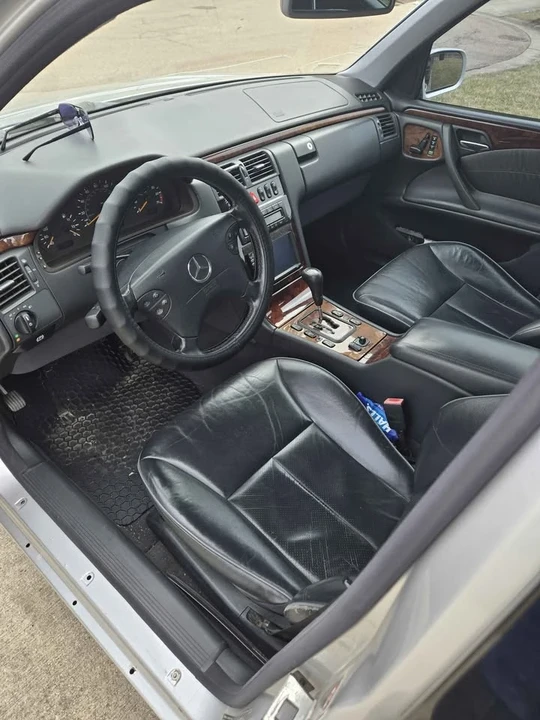 2000 Mercedes-Benz W210 E-Class - Image 6 of 7