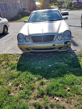 2000 Mercedes-Benz E 320 4MATIC Sedan