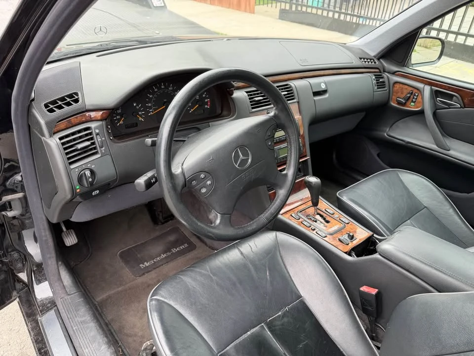 2000 Mercedes-Benz W210 E-Class - Image 7 of 9
