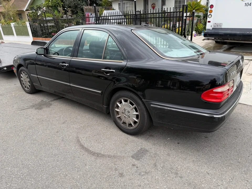 2000 Mercedes-Benz W210 E-Class - Image 6 of 9