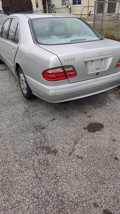 2000 Mercedes-Benz W210 E-Class - Image 2 of 19