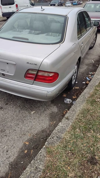2000 Mercedes-Benz W210 E-Class - Image 9 of 19