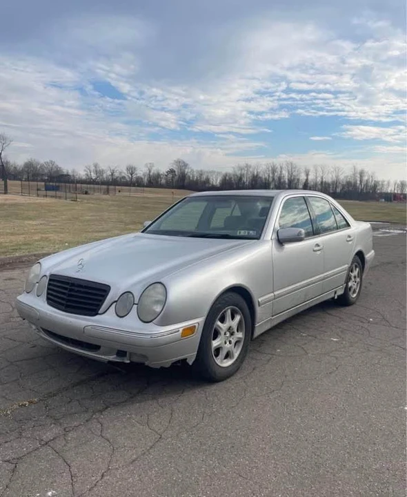 2000 Mercedes-Benz W210 E-Class - Image 2 of 5