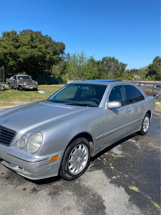 2000 Mercedes-Benz W210 E-Class - Image 2 of 7