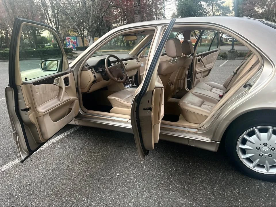 2000 Mercedes-Benz W210 E-Class - Image 5 of 16