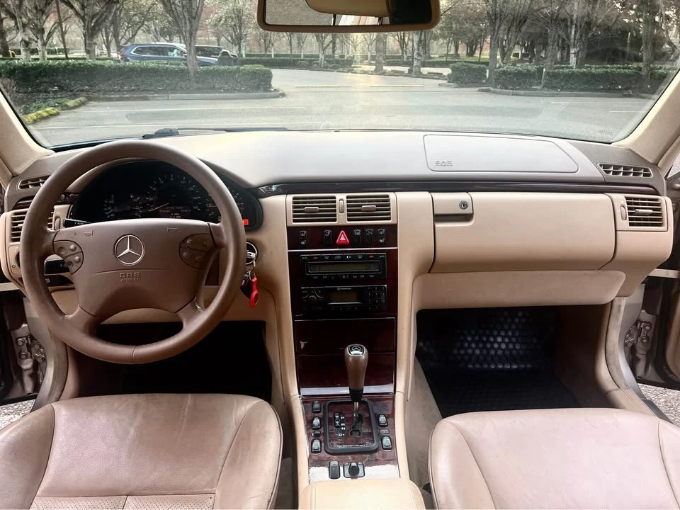 2000 Mercedes-Benz W210 E-Class - Image 2 of 16