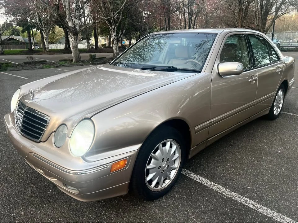2000 Mercedes-Benz W210 E-Class - Image 9 of 16
