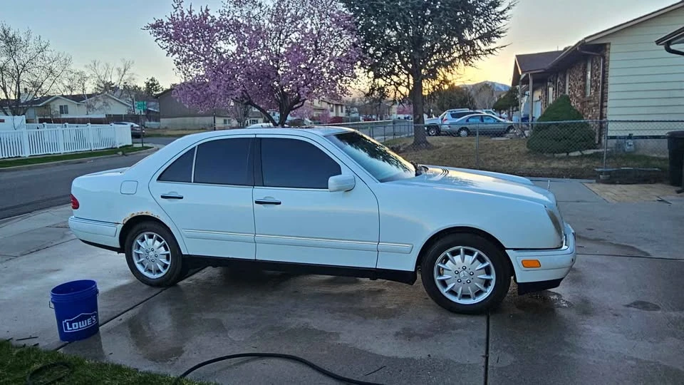2000 Mercedes-Benz W210 E-Class - Image 2 of 6