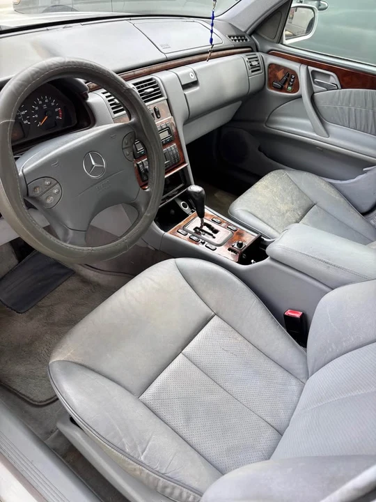 2000 Mercedes-Benz W210 E-Class - Image 5 of 8