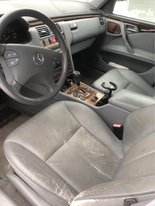 2000 Mercedes-Benz W210 E-Class - Image 6 of 8
