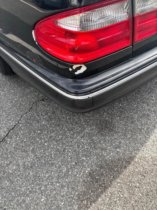 2000 Mercedes-Benz W210 E-Class - Image 12 of 14