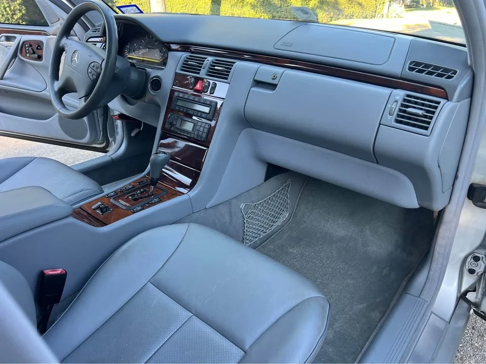 2000 Mercedes-Benz W210 E-Class - Image 10 of 20