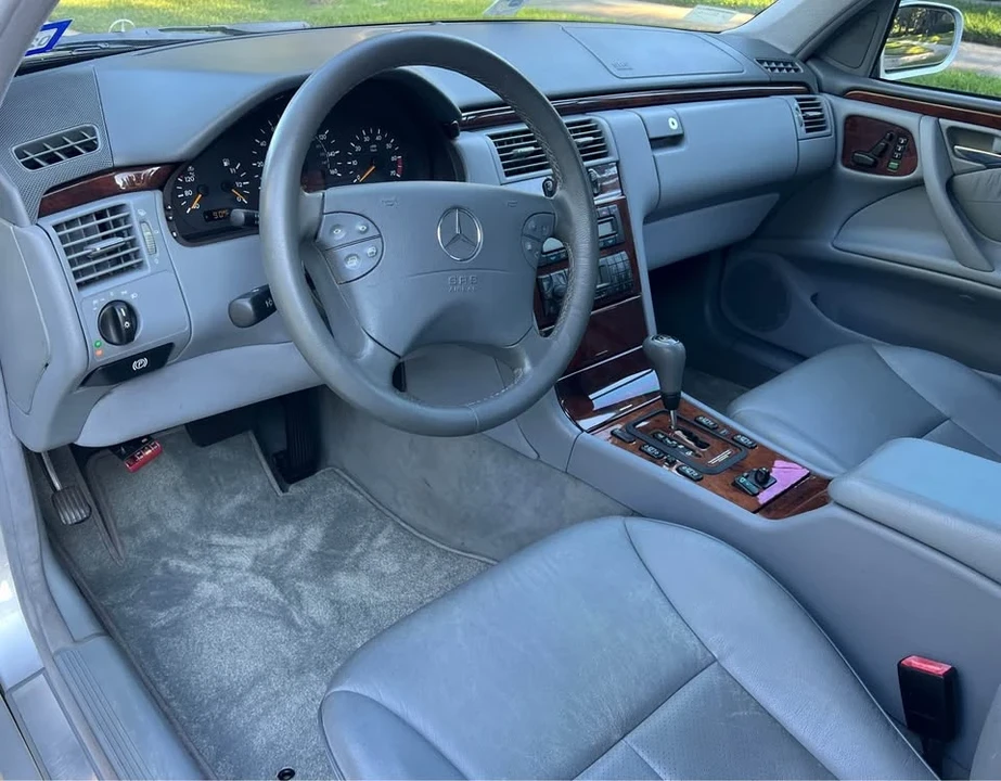 2000 Mercedes-Benz W210 E-Class - Image 9 of 20