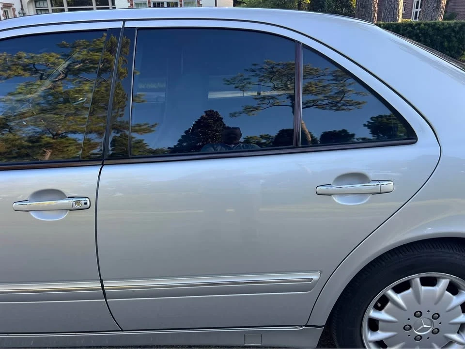 2000 Mercedes-Benz W210 E-Class - Image 5 of 20