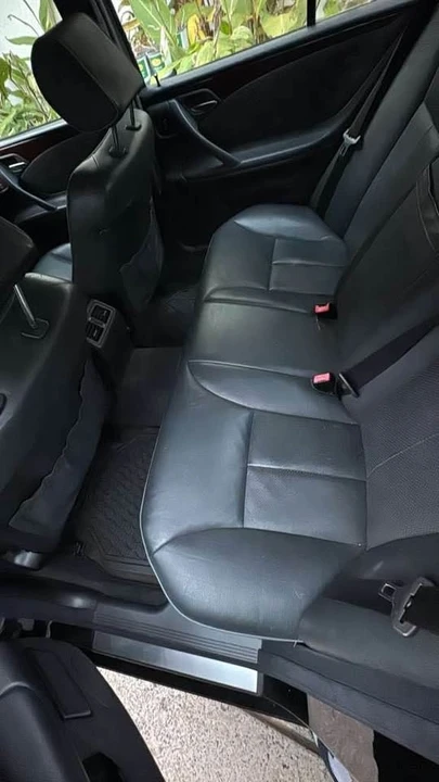 2000 Mercedes-Benz W210 E-Class - Image 9 of 11