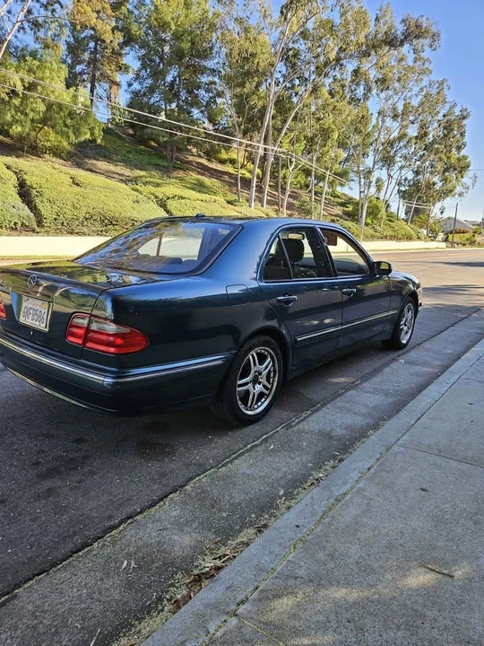 2000 Mercedes-Benz W210 E-Class - Image 4 of 17