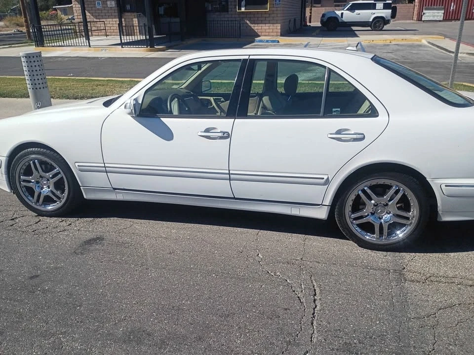 2000 Mercedes-Benz W210 E-Class - Image 5 of 5