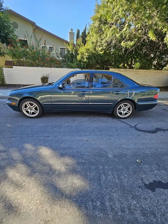2000 Mercedes-Benz W210 E-Class - Image 8 of 18