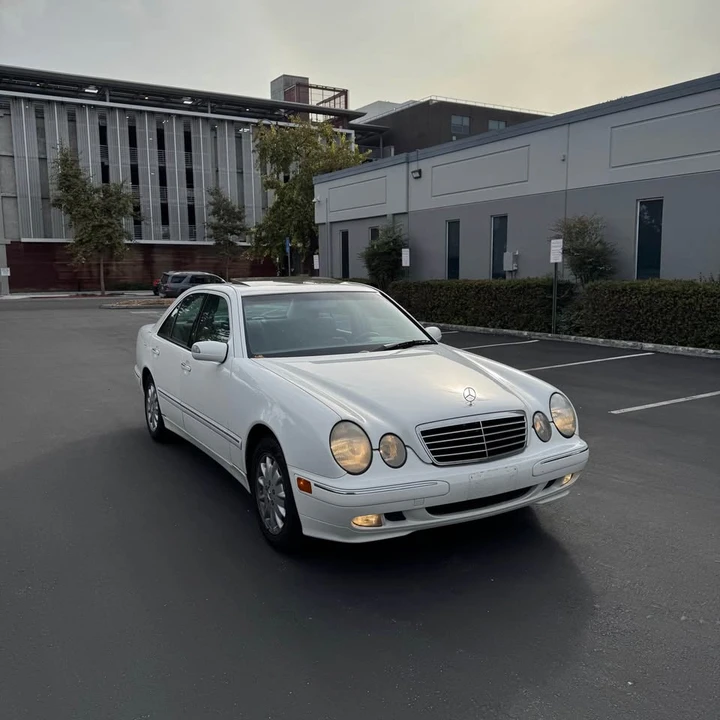2000 Mercedes-Benz W210 E-Class - Image 3 of 13