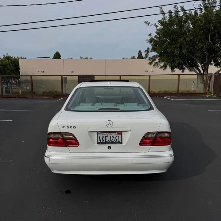 2000 Mercedes-Benz W210 E-Class - Image 6 of 13