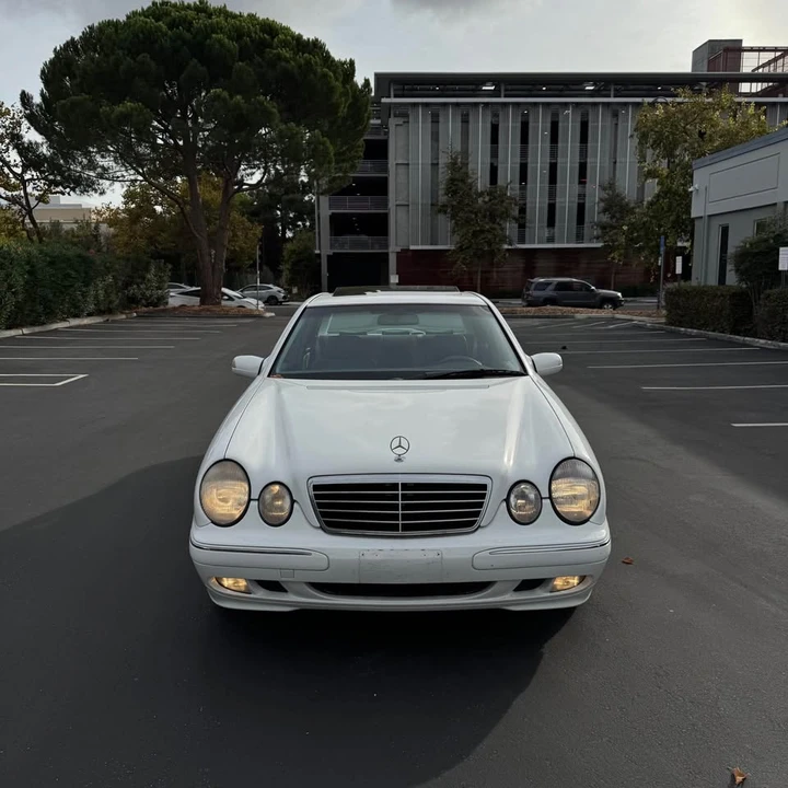 2000 Mercedes-Benz W210 E-Class - Image 2 of 13