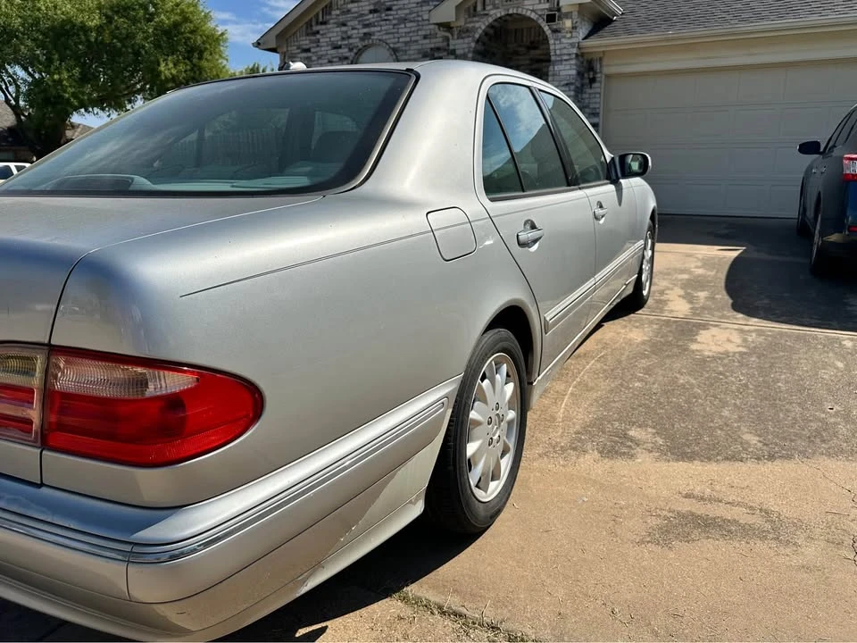 2000 Mercedes-Benz W210 E-Class - Image 12 of 18