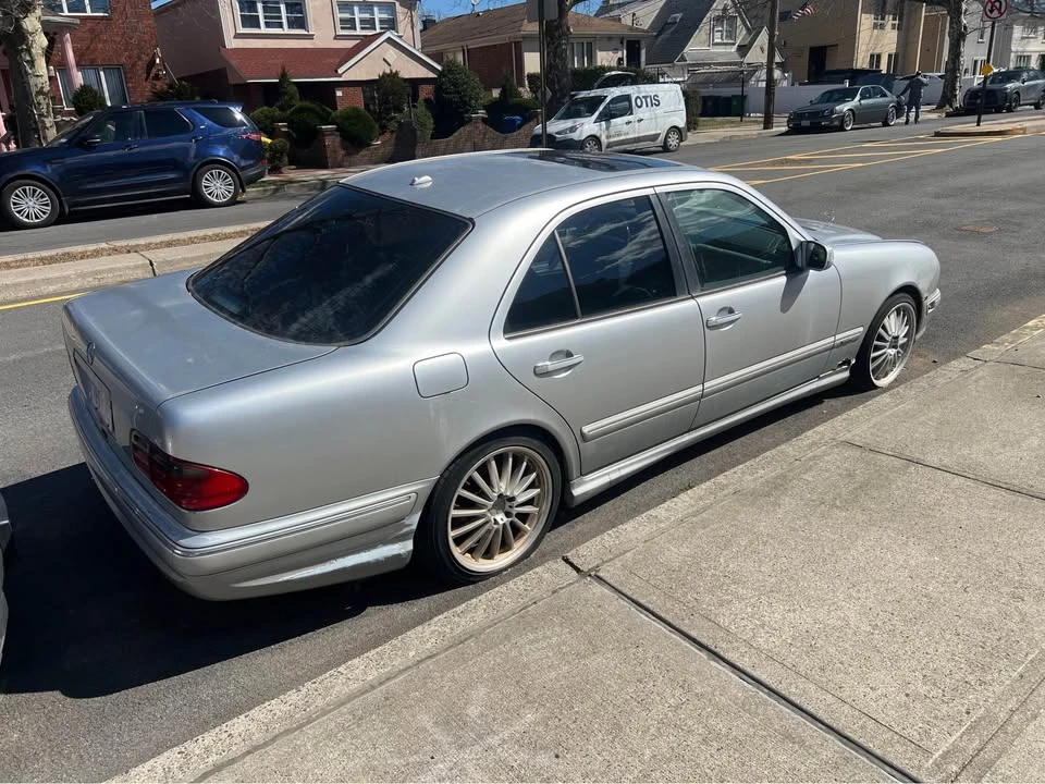 2000 Mercedes-Benz W210 E-Class - Image 2 of 3