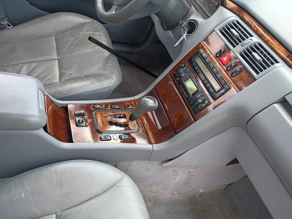 2000 Mercedes-Benz W210 E-Class - Image 11 of 19