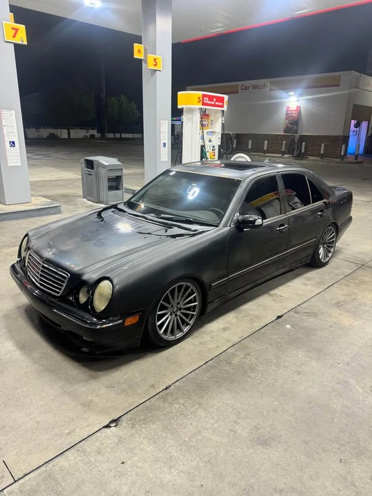 2000 Mercedes-Benz W210 E-Class - Image 4 of 7
