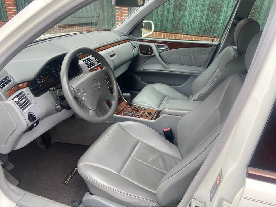 2000 Mercedes-Benz W210 E-Class - Image 9 of 20