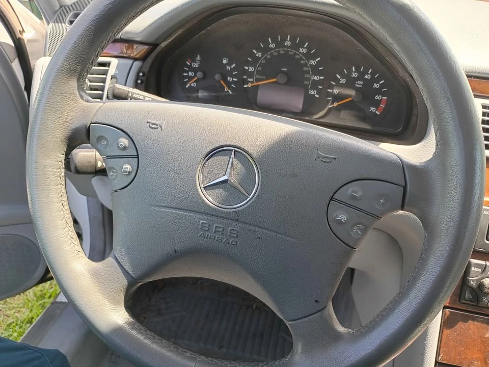 2000 Mercedes-Benz W210 E-Class - Image 8 of 19