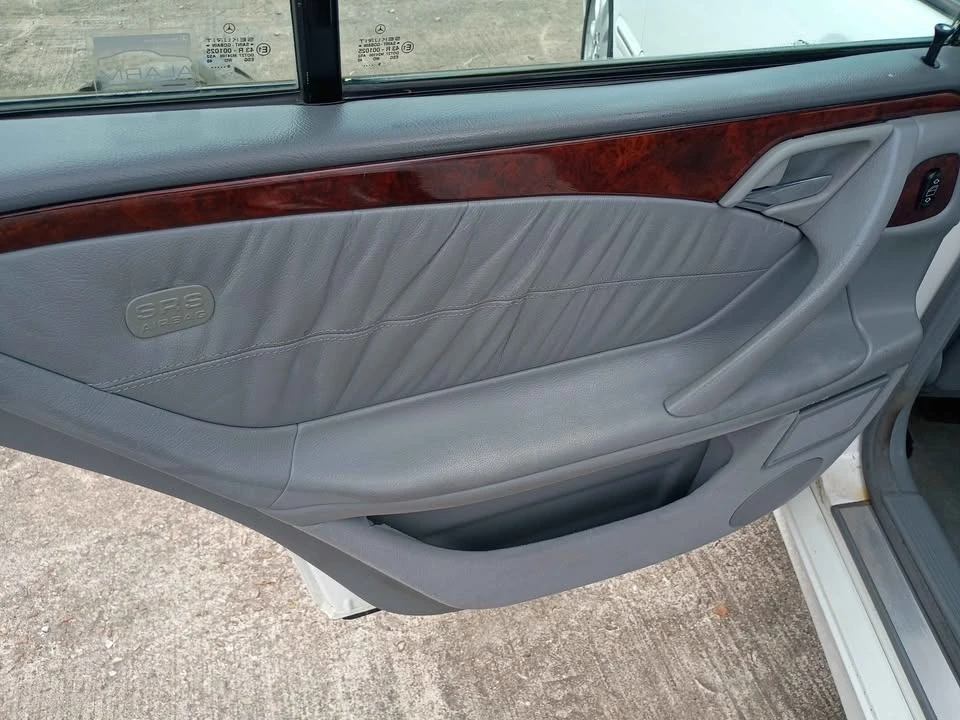 2000 Mercedes-Benz W210 E-Class - Image 13 of 19