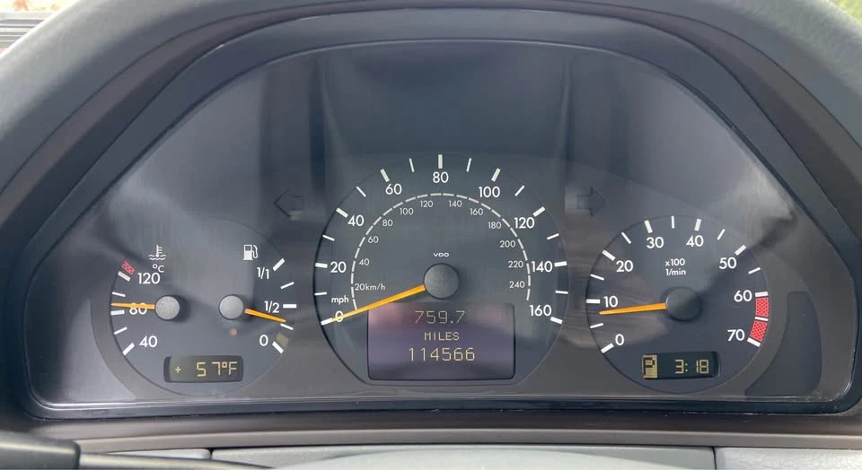 2000 Mercedes-Benz W210 E-Class - Image 17 of 20