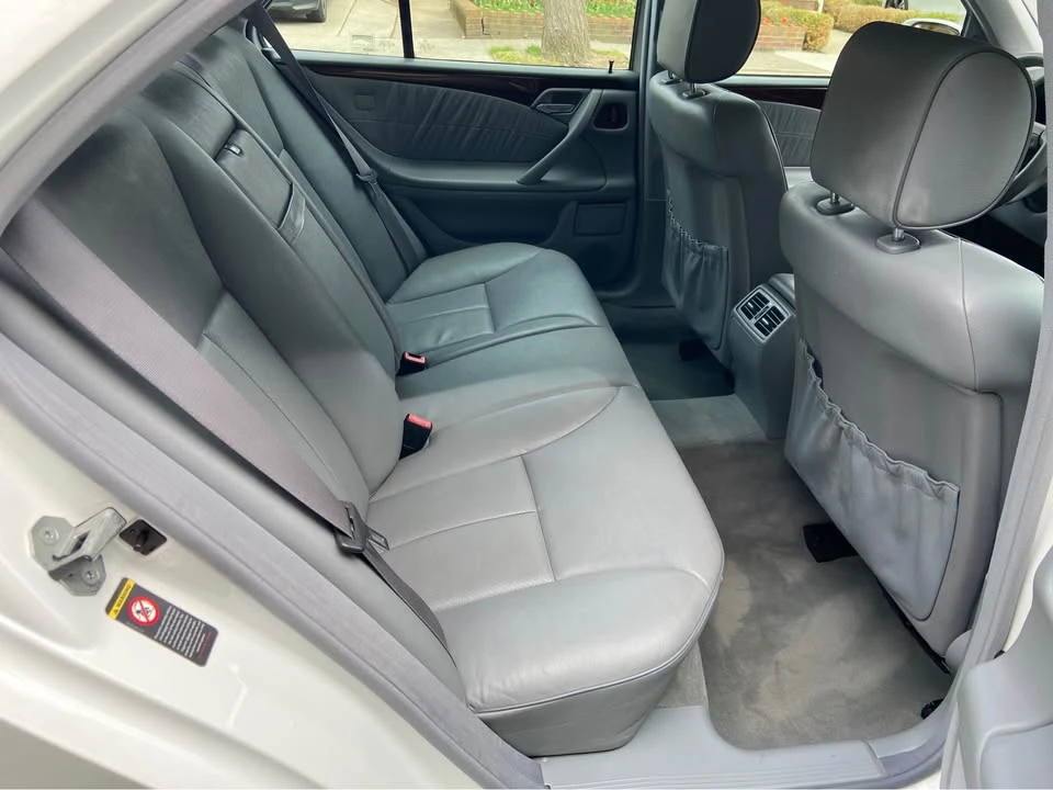 2000 Mercedes-Benz W210 E-Class - Image 13 of 20