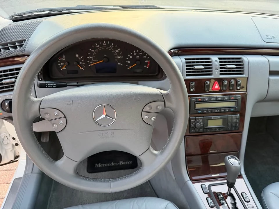 2000 Mercedes-Benz W210 E-Class - Image 18 of 20