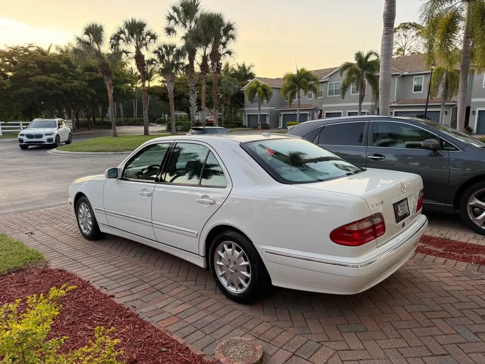 2000 Mercedes-Benz W210 E-Class - Image 6 of 20