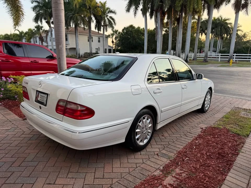 2000 Mercedes-Benz W210 E-Class - Image 3 of 20