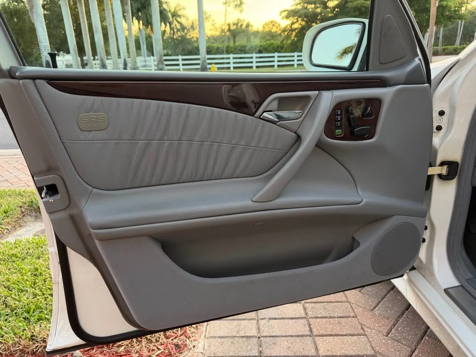 2000 Mercedes-Benz W210 E-Class - Image 14 of 20