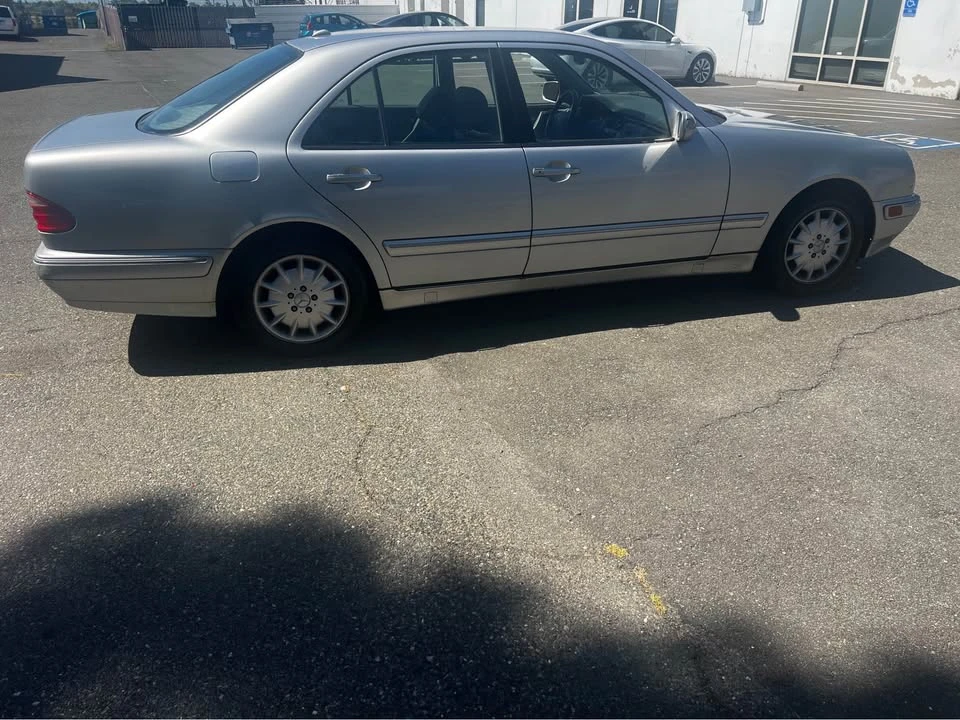 2000 Mercedes-Benz W210 E-Class - Image 4 of 8