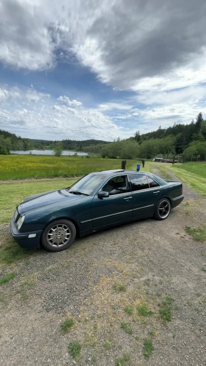 2000 Mercedes-Benz W210 E-Class - Image 4 of 4