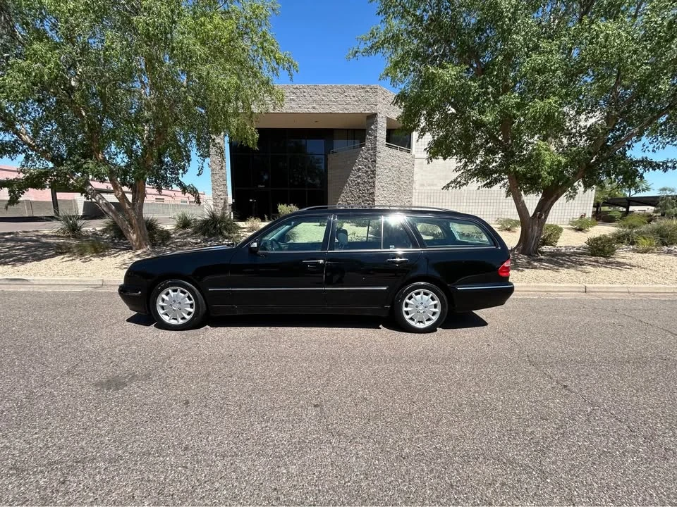 2000 Mercedes-Benz W210 E-Class - Image 2 of 13